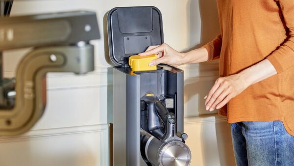 LG A9T Ultra All-In-One Tower Handstick Vacuum Cleaner - Image 11