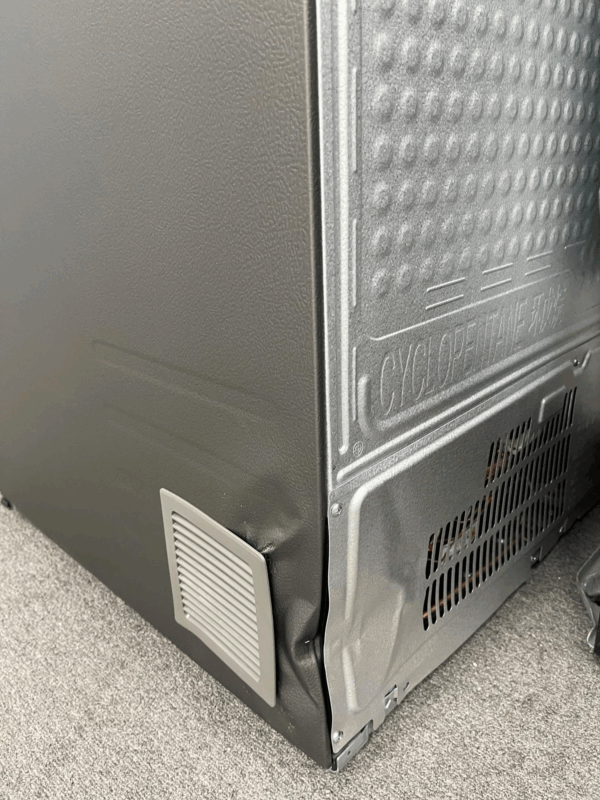 Samsung 646L Bespoke Refrigerator 4-Door FDR Beverage Centre - Image 2
