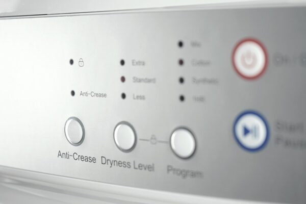 Midea 7 kg Sensor Reversible Dryer, Pre-order Only - Image 3