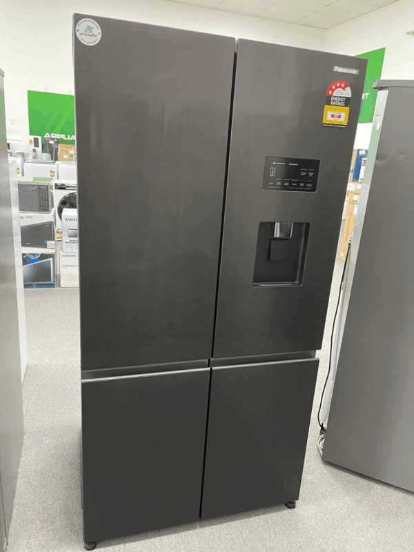 Panasonic 616L Quad Door Fridge Freezer with Ice & Water Dispenser Door Colour Black Hairlines Steel - Image 3