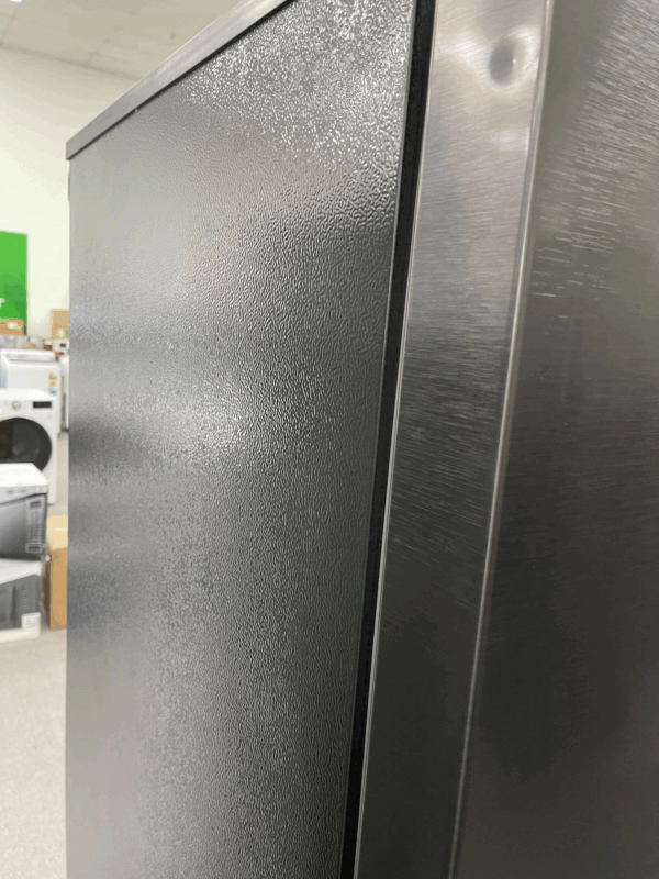 Panasonic 616L Quad Door Fridge Freezer with Ice & Water Dispenser Door Colour Black Hairlines Steel - Image 4