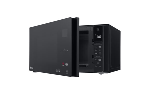 LG NeoChef, 42L Smart Inverter Microwave Oven - Image 4