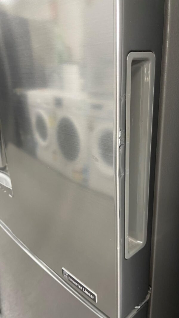 LG 450 LITRE BOTTOM MOUNT WITH WATER DISPENSER - Image 5