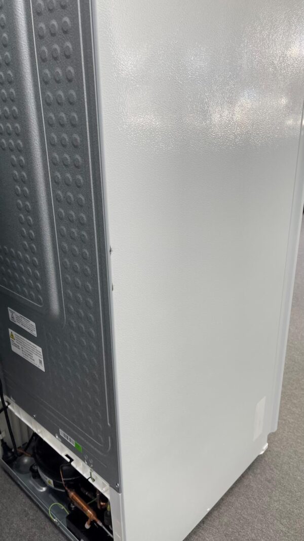 Samsung 254 Litre Fridge Freezer best price! - Image 3