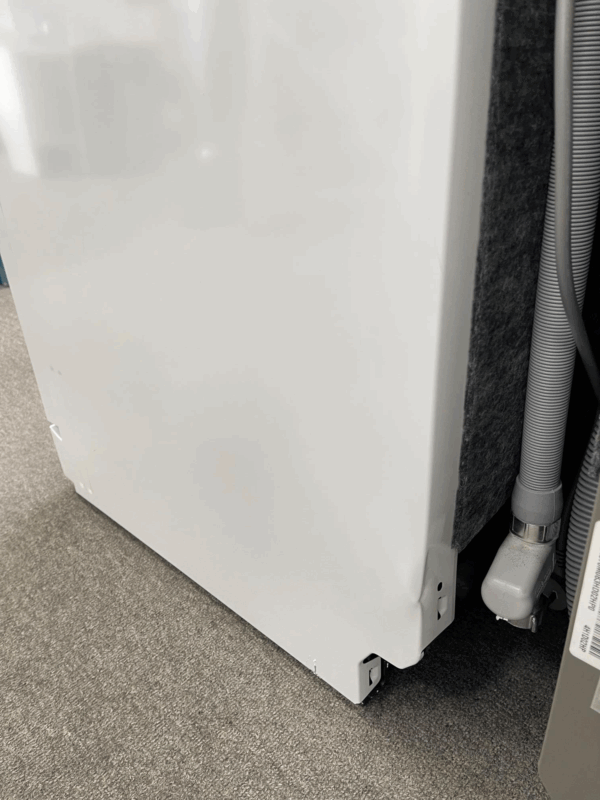 LG 14 Place Setting Quad Wash Dishwasher - Image 2