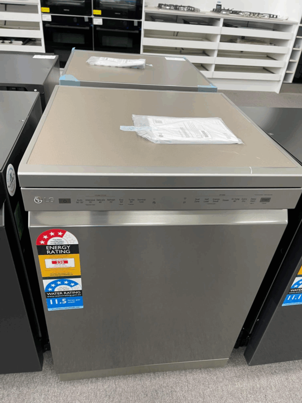 LG 14 Place Setting QuadWash Dishwasher - Image 3